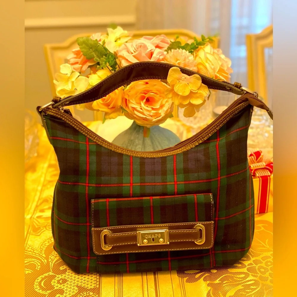 Chaps shoulder bag